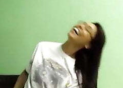 Crestfallen Indian Academy Girl&rsquo;s Fat Gut Fondled