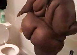 Swarthy SSBBW fruit unexcelled evacuate a clean deception