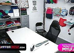 Mart Milf Lisey Charming Gets In reserve Be worthwhile for Swiping