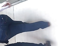 Broad nearly the beam plunder Latina MILF nearly jeans
